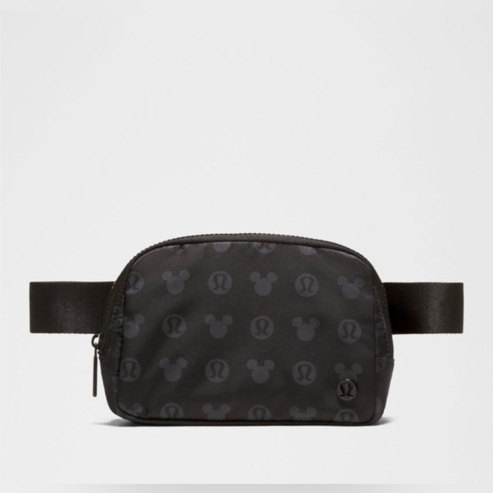 NWT Lululemon Athletica Disney Black Belt Bag